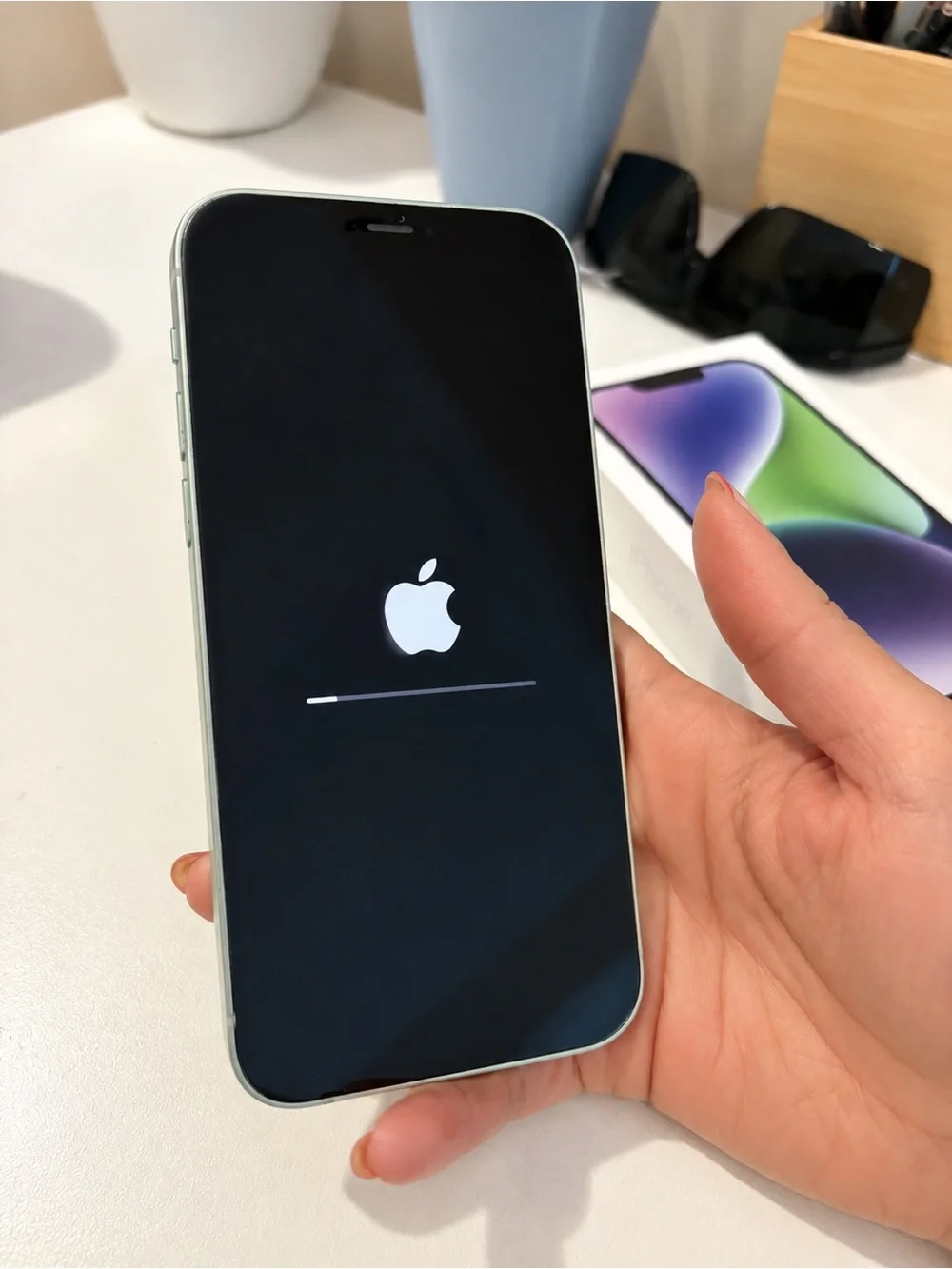Apple iPhone 12 Unlocked 87% Battery Health